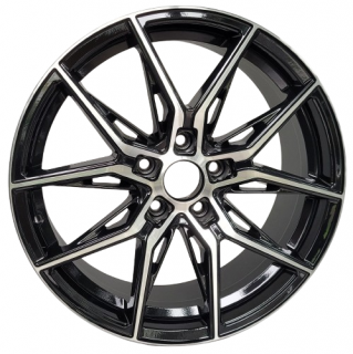 RST 218 18x7,5 5x114,3 ET 45 otwór 67,1 czarny + polerka