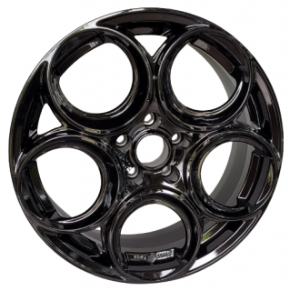 Elite Veloce 18x8,0 5x110 ET 33 otwór 65,1 czarny